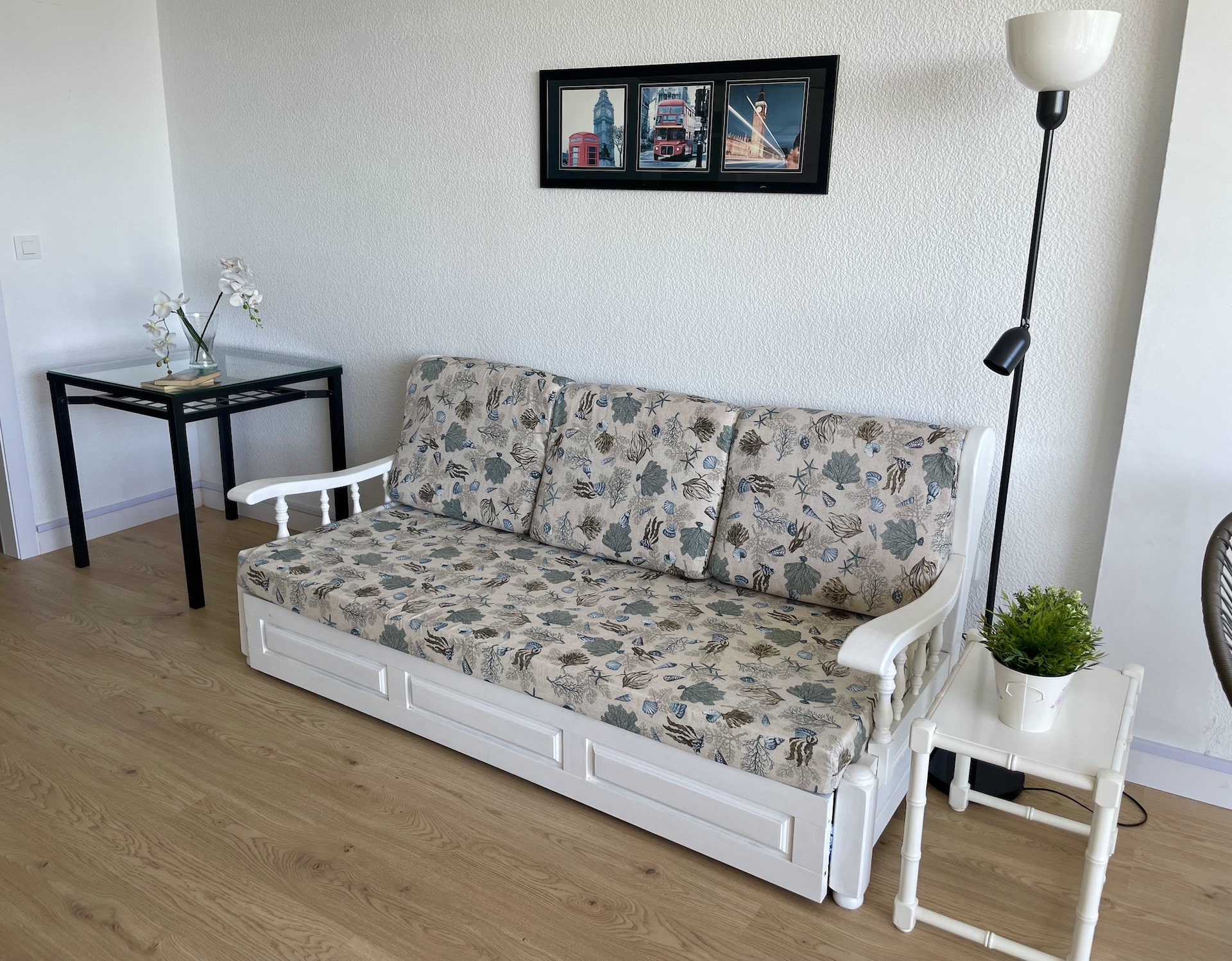 apartamento con sofa cama